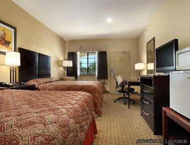 Super 8 By Wyndham Stephenville Exterior foto