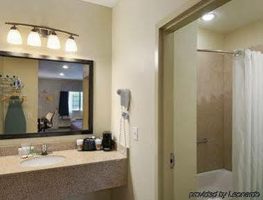 Super 8 By Wyndham Stephenville Exterior foto